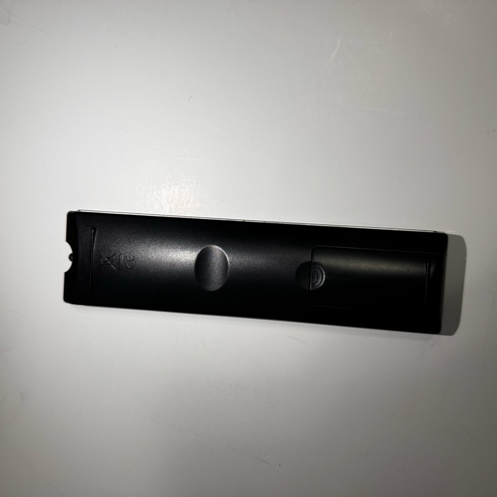 Element Black Remote Control - Picture 3 of 4
